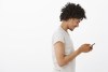 Cada vez más personas en el mundo se conocen desde apps de citas. / Foto: Cookie Studio - Freepik.