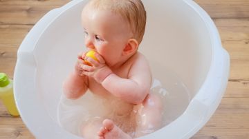 4 consejos para elegir la mejor bañera para el bebé