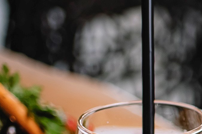 Las carnes rojas y vegetales de hojas verdes son ricos en hierro