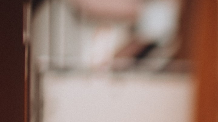 Una proteína puede ser la causante de la sensibilidad al frío en los dientes. / Foto: Seniv Petro - Freepik.