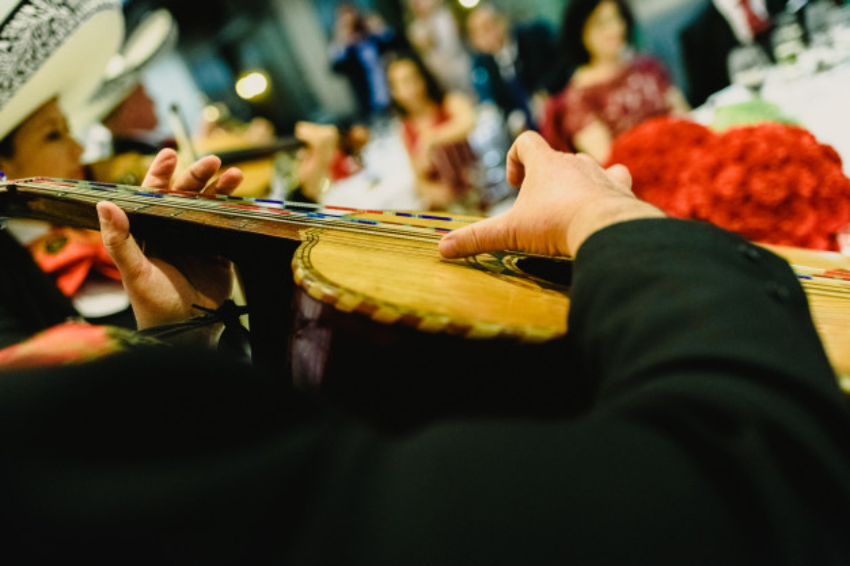 Serenata De Amor 5 Consejos Para Conquistar A Tu Pareja Con Canciones De Mariachi Estar Mejor