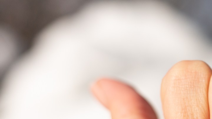 Uñas amarillas por hongos