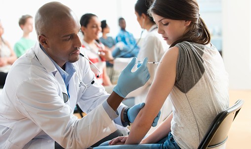 COVID, padres, vacuna de refuerzo, Estar Mejor