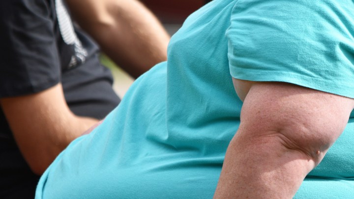 Los científicos notaron que aquellos que se sometieron a la cirugía bariátrica perdieron alrededor de 55 libras más que los que no, y destacaron que, como ya está documentado, una mayor pérdida de peso se vinculó con una mayor reducción del riesgo de cáncer.