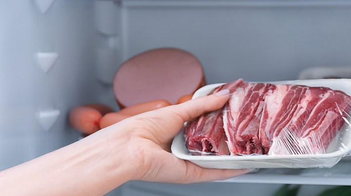 COVID carne congelador