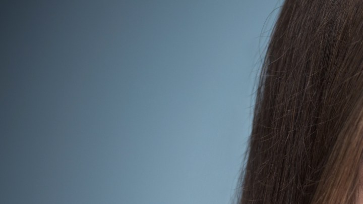 Cómo eliminar el mal aliento con remedios caseros