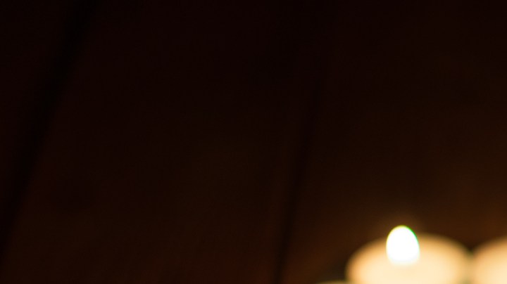 Cómo hacer un ritual de amor para superar los celos