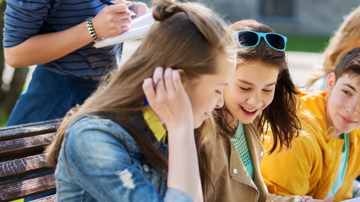 escriben a mano clases