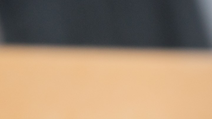 La razón por la que no debes dejar tu cepillo de dientes en el baño