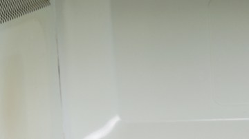 limpiar la mugre del microondas