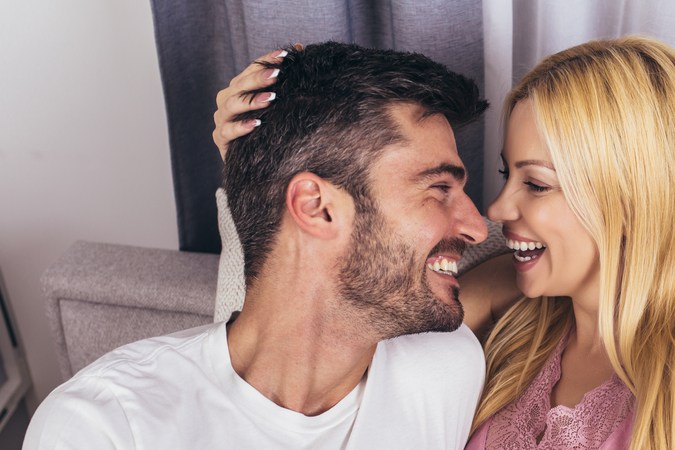 preguntas que tendrías que hacerte antes de acostarte con alguien