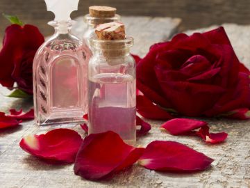 Cómo atraer el amor con un ritual con perfume