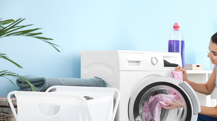 errores que probablemente cometes a la hora de lavar ropa