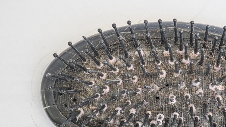 Con qué frecuencia debe limpiar tu cepillo