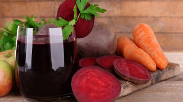 Cuáles son los beneficios de tomar jugo de remolacha, naranja y zanahoria