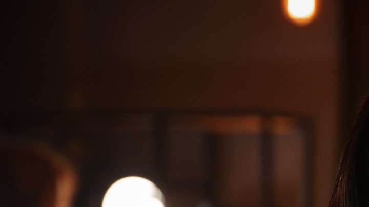 En qué consiste la técnica "push-pull" para ligar con alguien