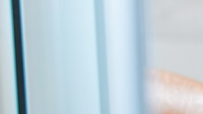 cómo lavar el cabello graso