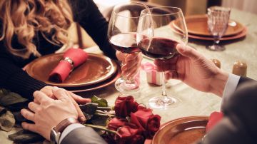 Tener un plan a mano, sobre todo si es romántico, es fundamental al momento de proponer una cita para San Valentín.