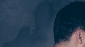 poner a un hombre nervioso por ti