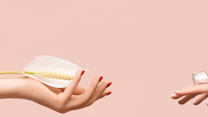 Teoría de las uñas rojas y blancas