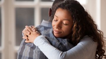 ayudar a tu pareja a sentirse mejor cuando está triste