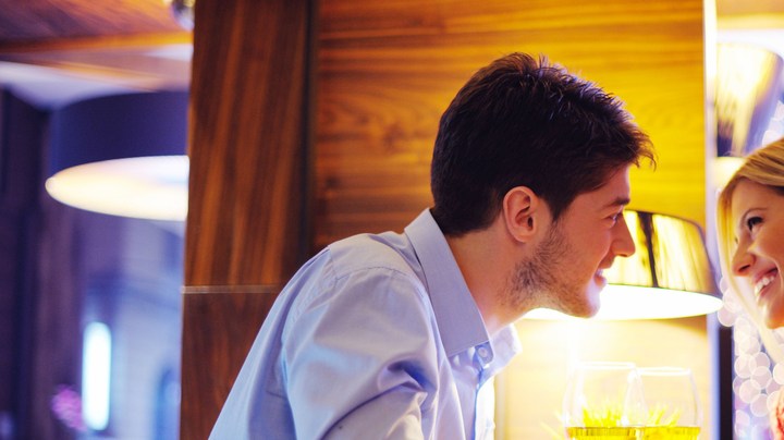 36 preguntas para hacer que dos personas se enamoren