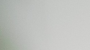 La razón por la que siempre debes lavar tu vaso después de tomar agua