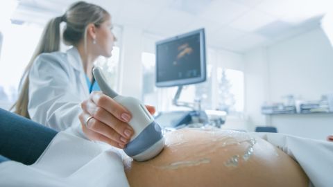 Cuáles son las señales de alerta durante tu embarazo para acudir al médico