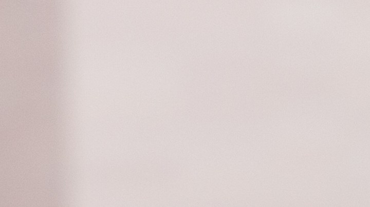 Cómo debes limpiar el cabezal de la ducha para dejarlo completamente limpio.