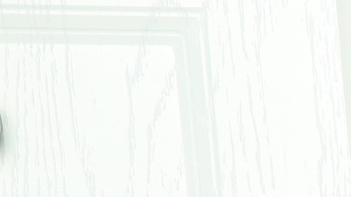 Qué productos el hogar jamás debes guardar debajo del fregadero de tu cocina.