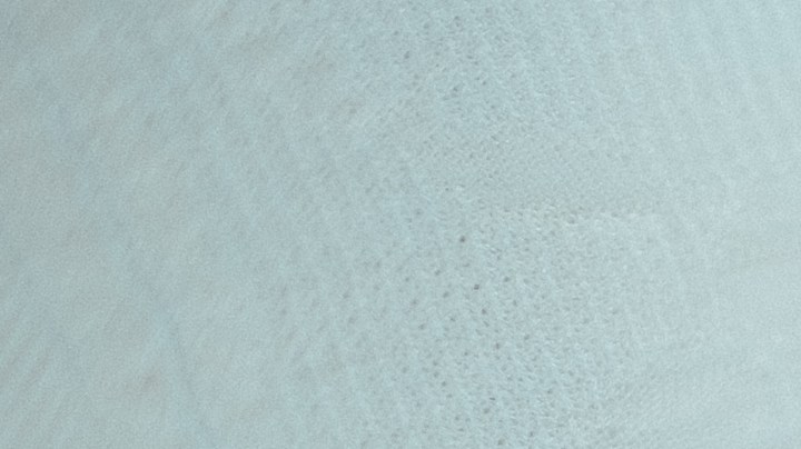 Por qué aparece una línea negra en la barriga durante el embarazo