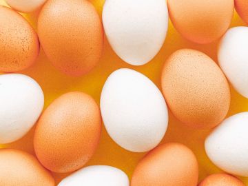 Huevos marrones o huevos blancos