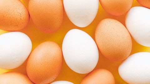 Huevos marrones o huevos blancos