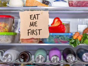 Qué tiempo duran tus sobras de comida en el refrigerador.