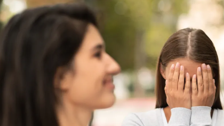 Le coquetean a mi pareja frente a mí