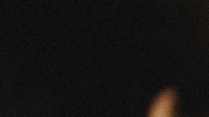 evitar dar un abrazo