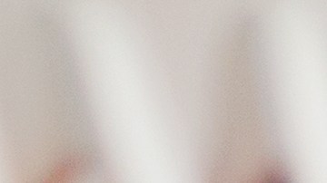 Qué combinaciones puedes hacer con los colores de tu ropa para cautivar a una cita.