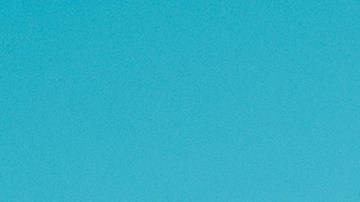 Consejos para mantener tu cabello protegido e hidratado durante el verano.