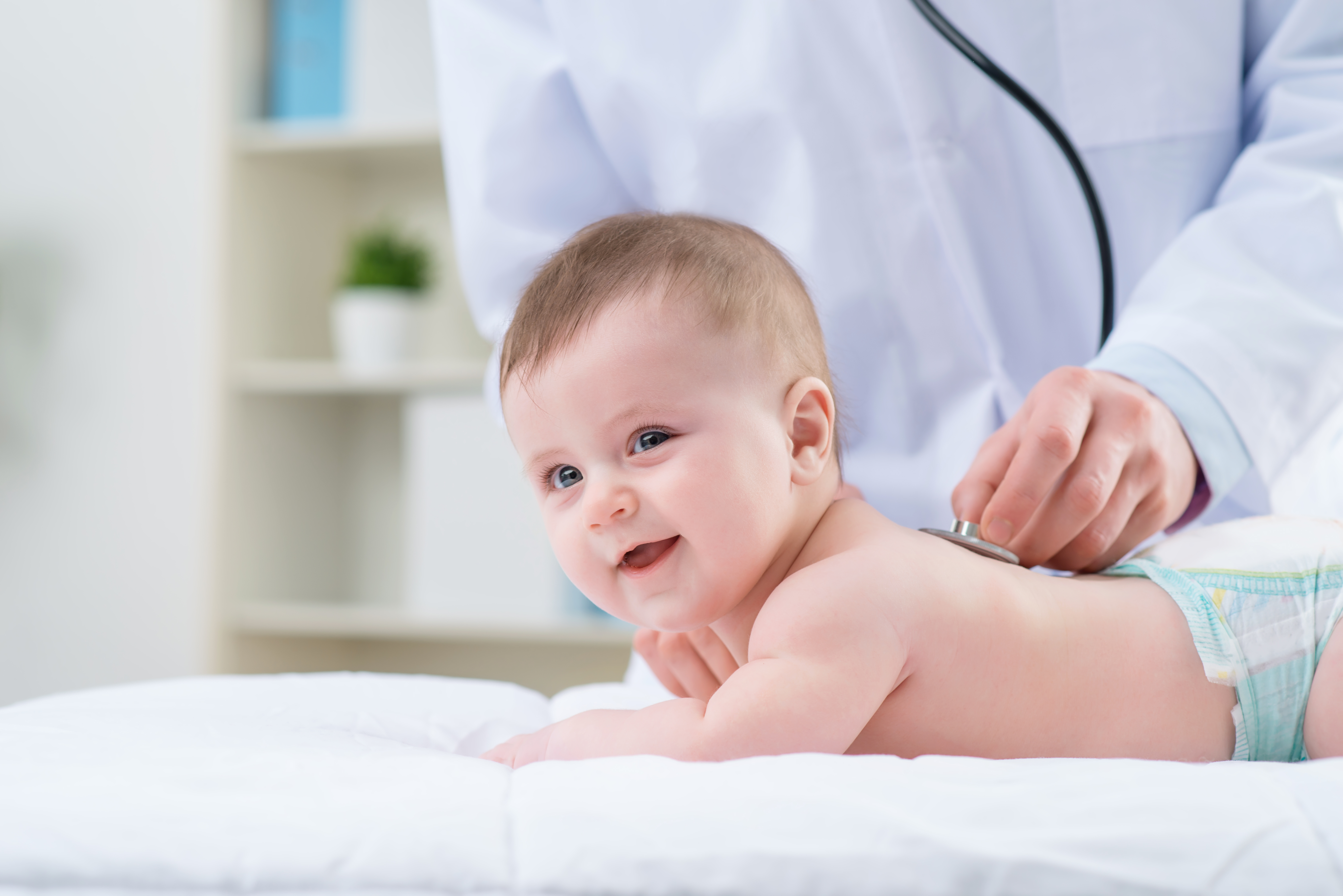 Cómo elegir a un buen pediatra para tu bebé.