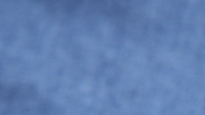 Cómo recuperar el color de tus jeans usando frijoles negros.