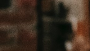 no deberías compartir con tu pareja