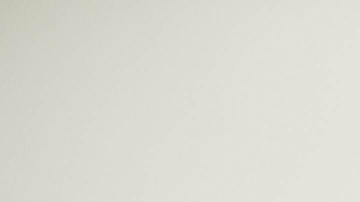4 razones por las que puedes sufrir de senos caídos.