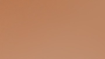 Cómo practicar el "beso de singapur" con tu pareja.