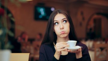 Cuán cierto es que tomar café reduce el tamaño de tus senos.