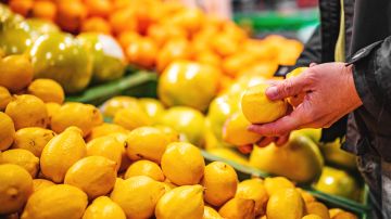 Tips para elegir los limones más jugosos.