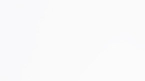 Cómo colocarte pepino congelado en el rostro para desinflamar.