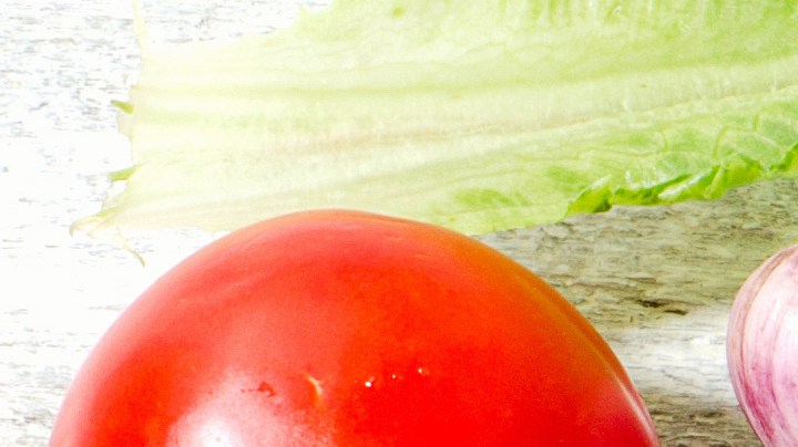 Cuál es la fruta que tiene más vitamina C.