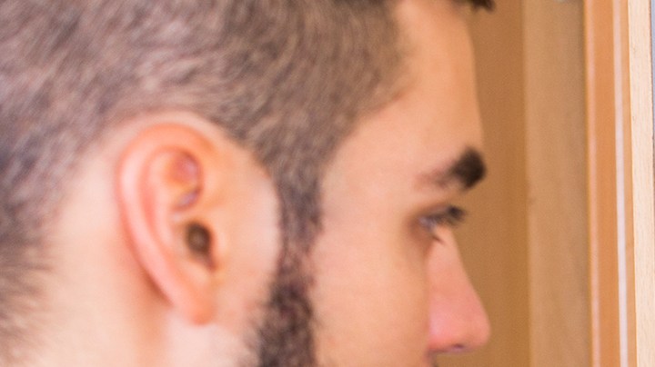 Donarlos, guardarlos o quemarlos: ¿Qué hacer con los regalos del ex?