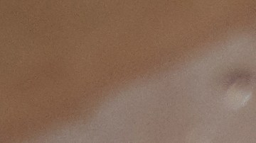 Razones de por qué tomar agua mejora la calidad del sexo