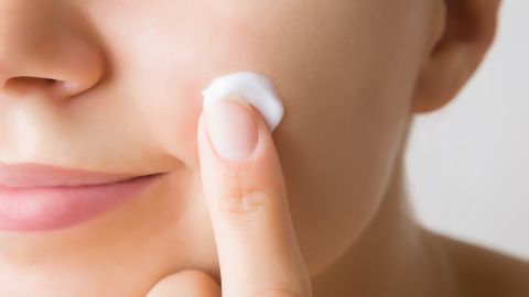La clave de la crema antipañalitis como beneficio para tu rostro, está en uno de los principales componentes que posee este tipo de producto.
